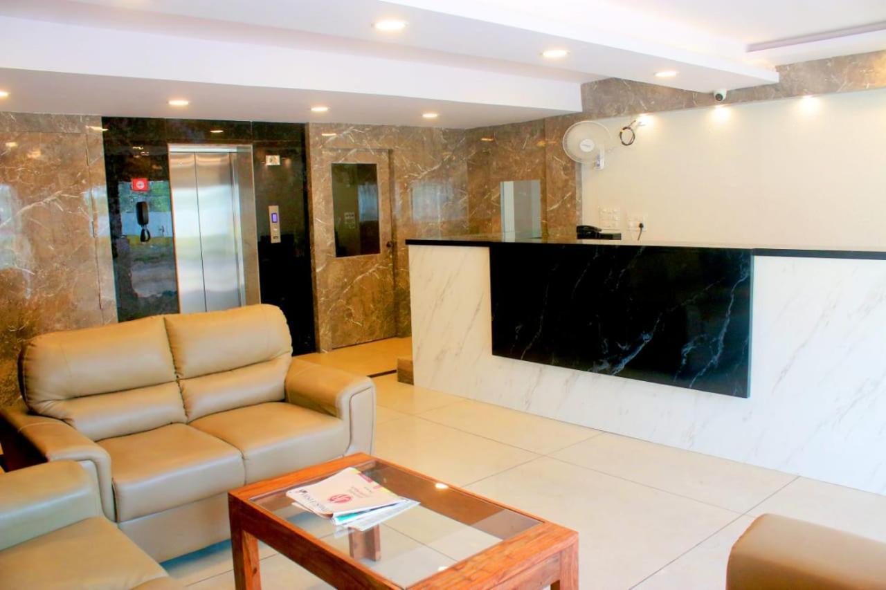 Hotel Sakura Inn Hosur Exterior photo